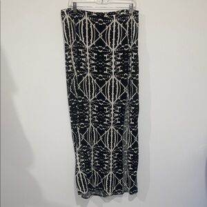 Express Black and Off White Geometric Print Maxi Skirt